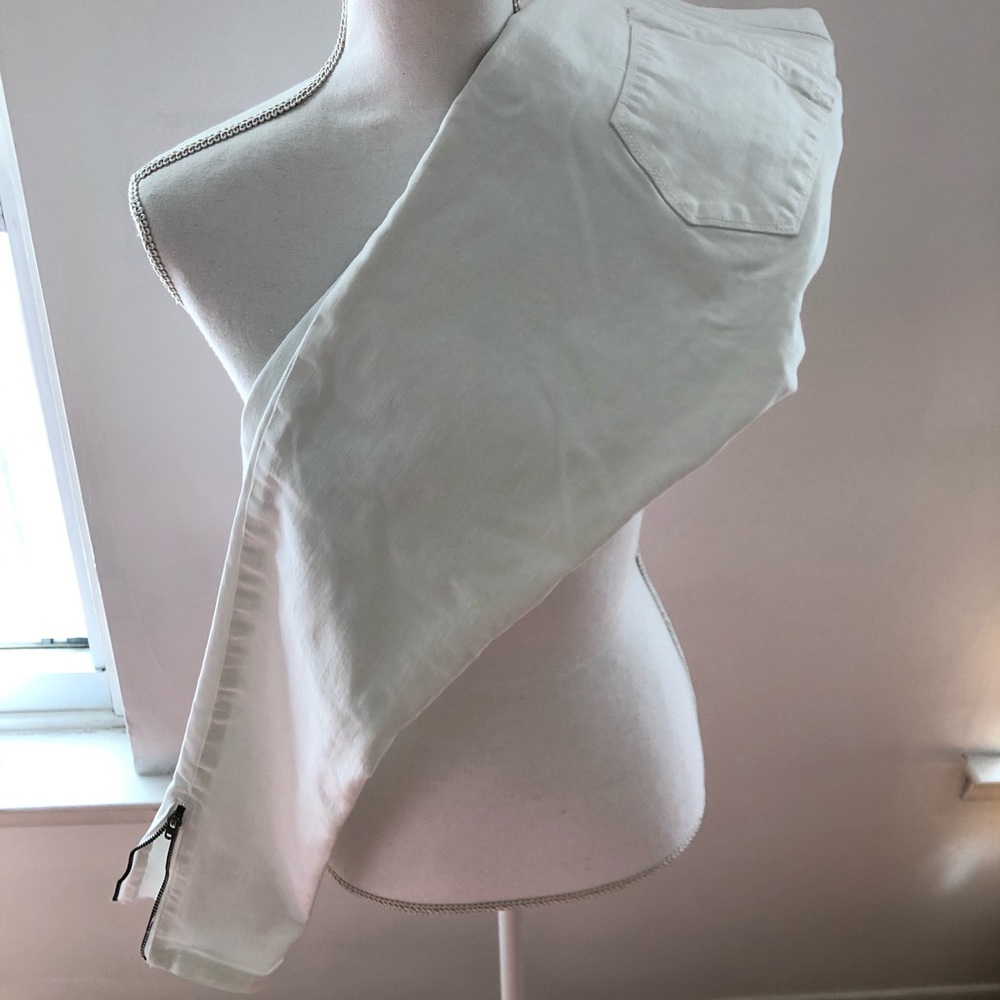 Banana Republic White Skinny Jeans